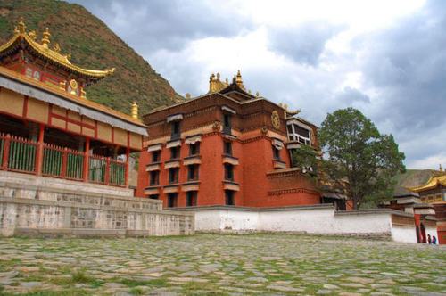 属猪属相婚配表大全 2025鼠年配对分析